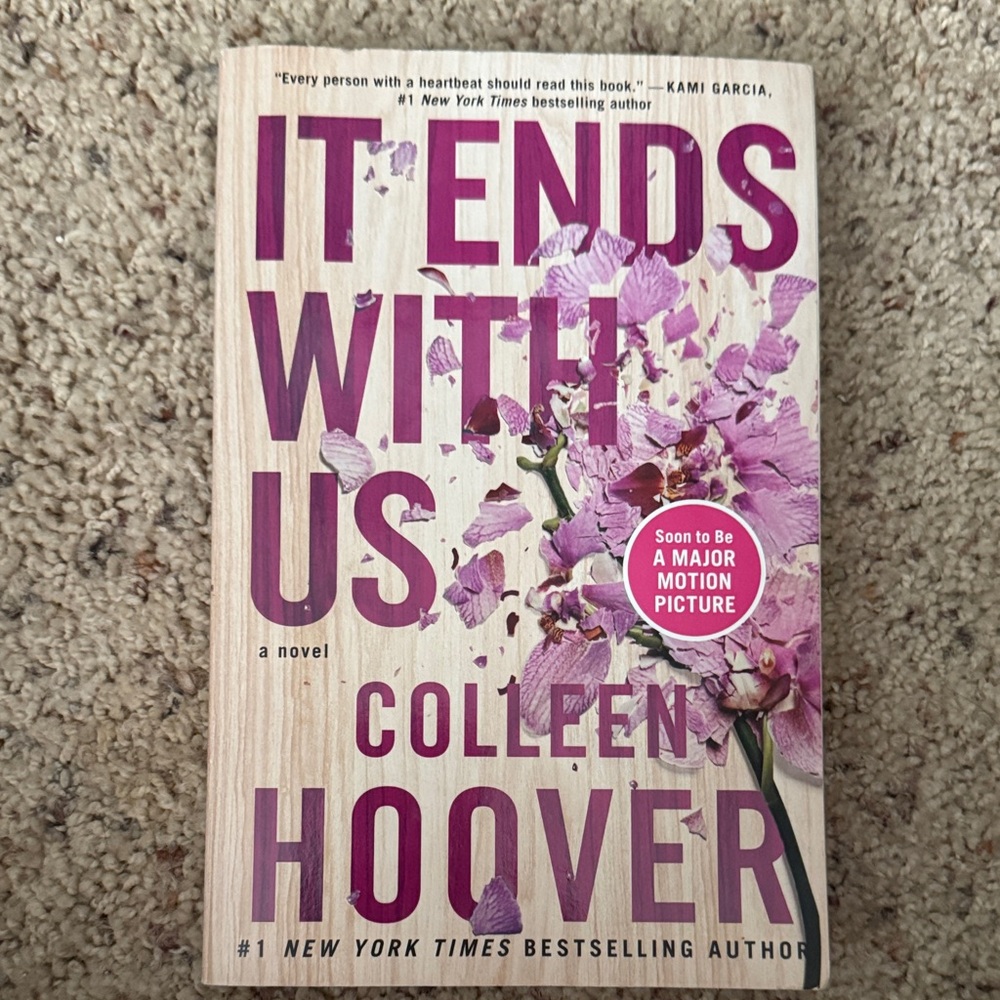 'It Ends With Us' Novel - by Colleen Hoover
